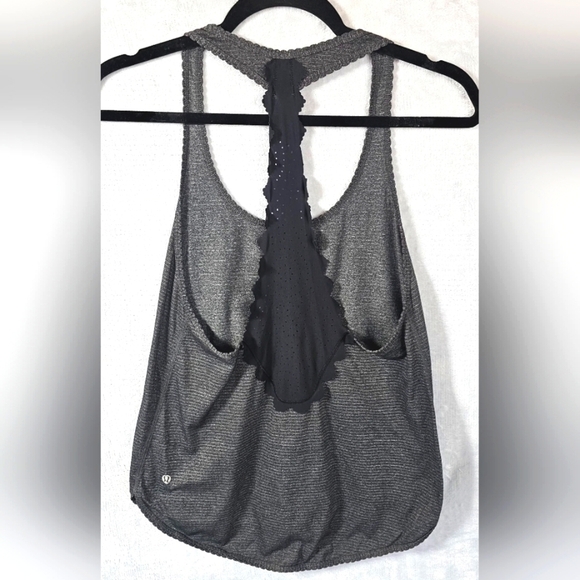 Lululemon 105 F Laser Cut Razorback Singlet Tank Heathered Black/Gray Striped. - Picture 2 of 5